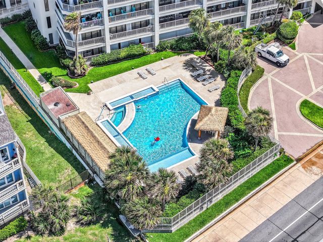 7700 Seawall Boulevard 402, Galveston, TX 77551