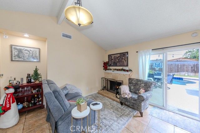 731 S Glenwood, Rialto, CA 92376