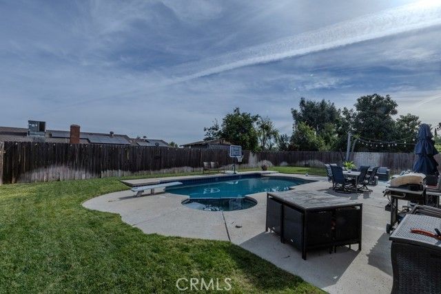 731 S Glenwood, Rialto, CA 92376