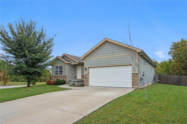31911 W 172nd Street, Gardner, KS 66030