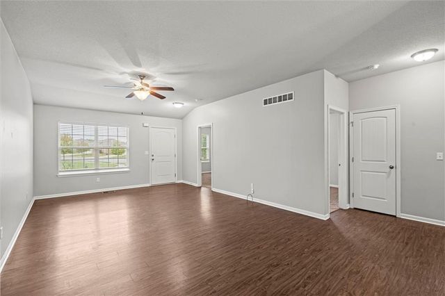 31911 W 172nd Street, Gardner, KS 66030