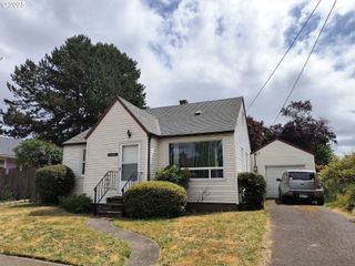 1326 Ne GALLOWAY St, Mc Minnville, OR 97128