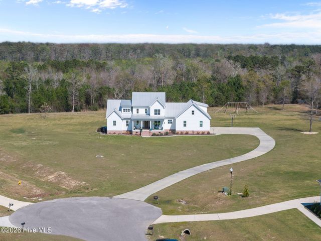 565 Alden Drive SE, Winnabow, NC 28479