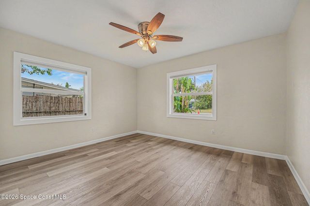 20 Hardee Circle N, Rockledge, FL 32955