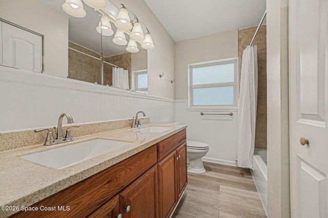 20 Hardee Circle N, Rockledge, FL 32955