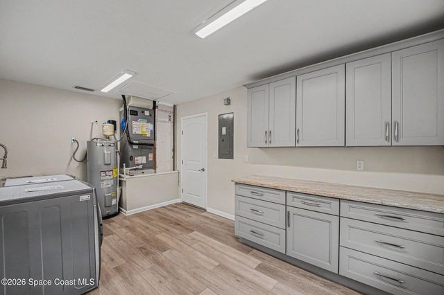 20 Hardee Circle N, Rockledge, FL 32955
