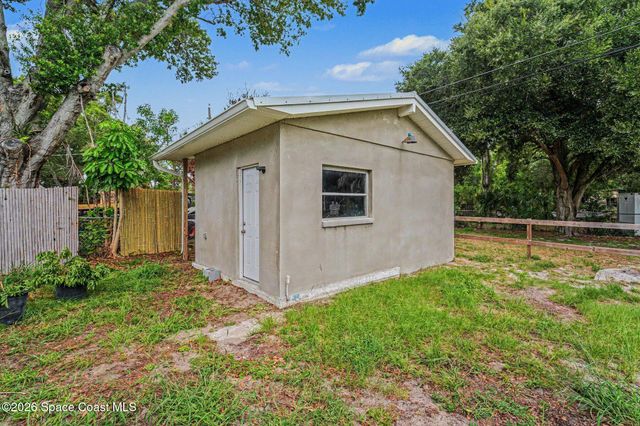 20 Hardee Circle N, Rockledge, FL 32955