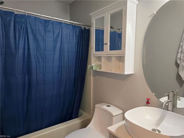 4563 Shoshone CT, Norfolk, VA 23513