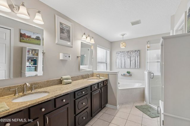 1700 W KAYLA Court, St. Johns, FL 32259