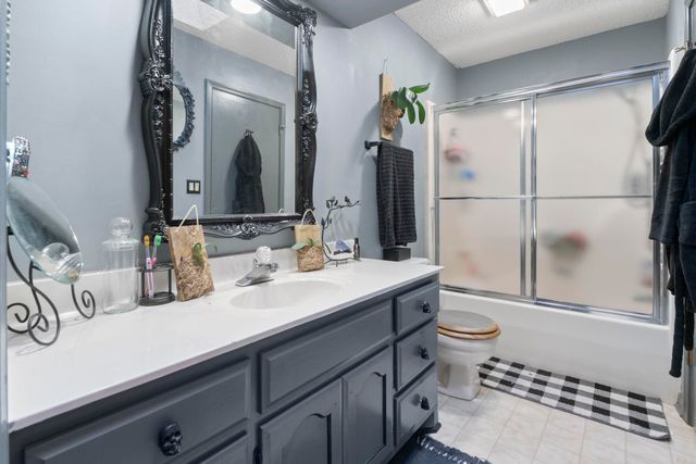 17 Badalona Circle, Hot Springs, AR 71909