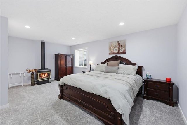 8310 N Forest Ct, Spokane, WA 99208