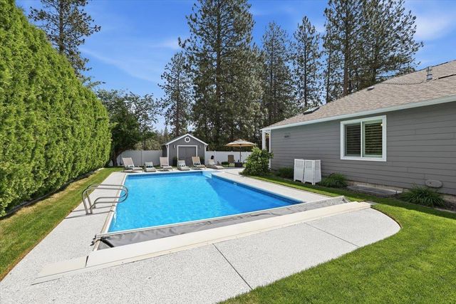 8310 N Forest Ct, Spokane, WA 99208