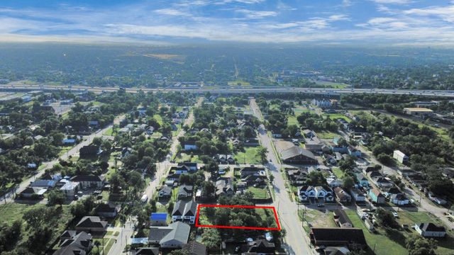 2319 Lorraine Street, Houston, TX 77026