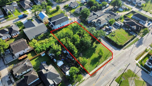 2319 Lorraine Street, Houston, TX 77026