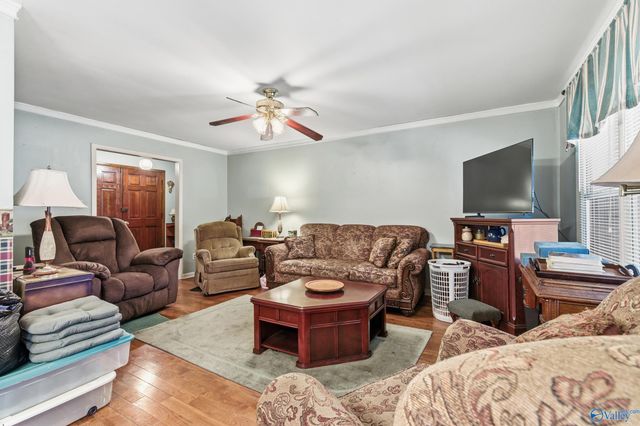 2006 County Park Road, Scottsboro, AL 35769