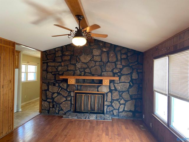 2006 County Park Road, Scottsboro, AL 35769