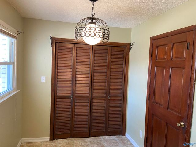 2006 County Park Road, Scottsboro, AL 35769