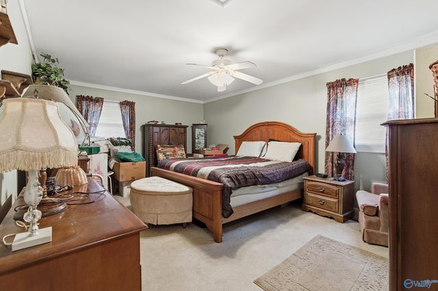 2006 County Park Road, Scottsboro, AL 35769