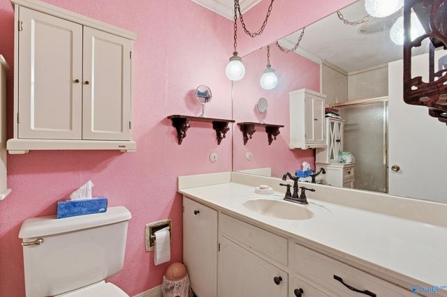 2006 County Park Road, Scottsboro, AL 35769