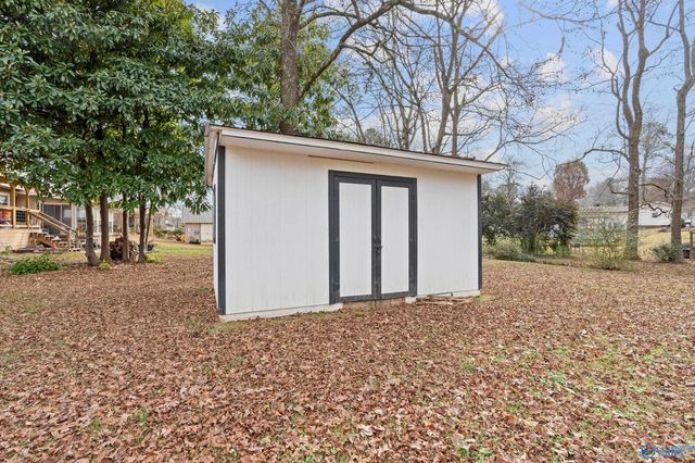 2006 County Park Road, Scottsboro, AL 35769