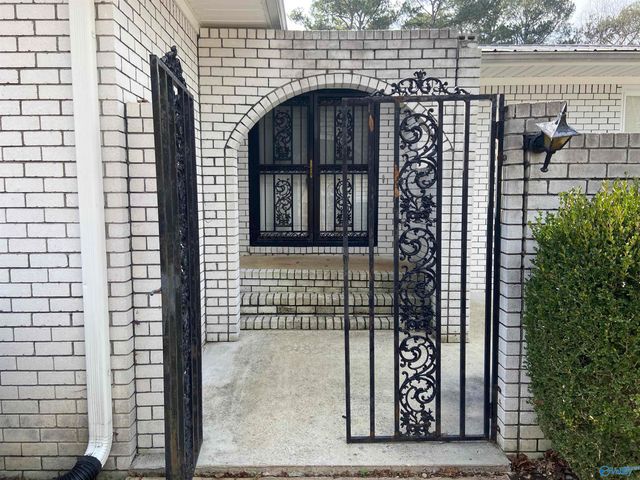 2006 County Park Road, Scottsboro, AL 35769