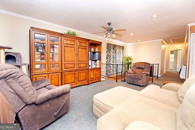 501 Sunnyside Shores Road, Hiawassee, GA 30546