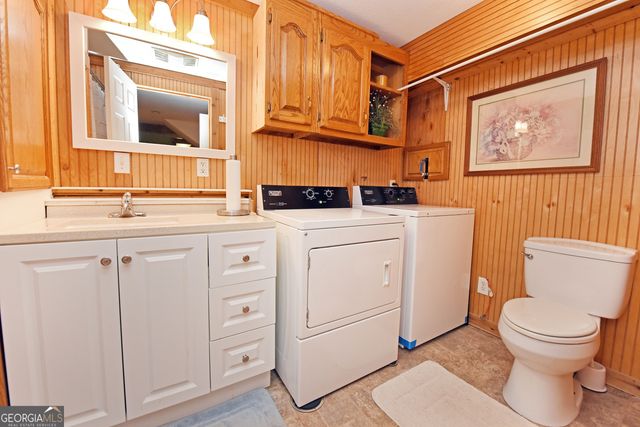 501 Sunnyside Shores Road, Hiawassee, GA 30546
