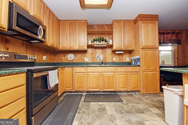 501 Sunnyside Shores Road, Hiawassee, GA 30546