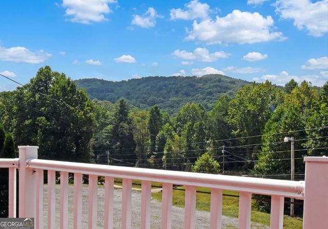 501 Sunnyside Shores Road, Hiawassee, GA 30546