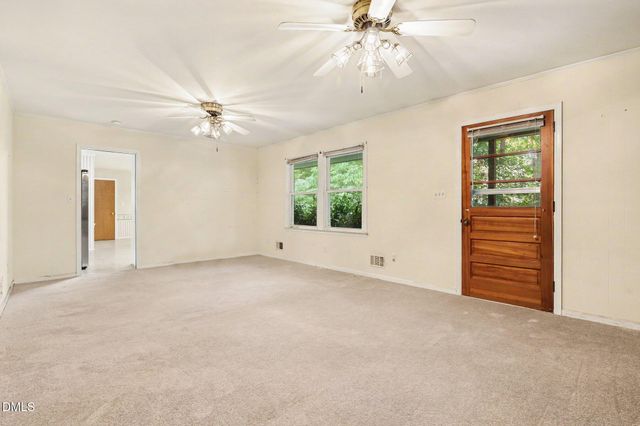 1025 Warren Avenue, Cary, NC 27511
