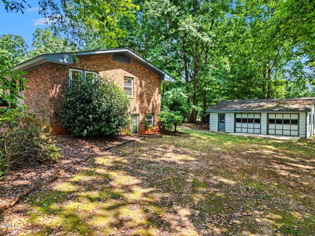 1025 Warren Avenue, Cary, NC 27511