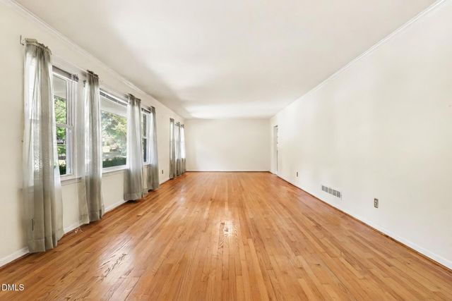 1025 Warren Avenue, Cary, NC 27511