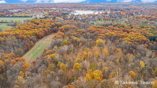 2729 138th Avenue, Dorr, MI 49323