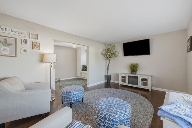 34665 Esper Drive, Sterling Heights, MI 48312