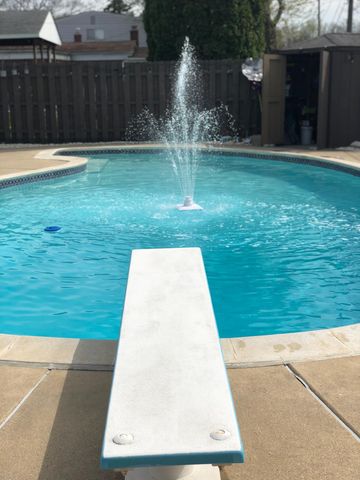 34665 Esper Drive, Sterling Heights, MI 48312