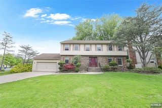 10 Virgil Road, Norwood, NJ 07648