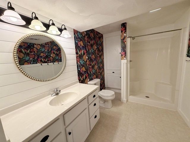 2716 Twelve Oaks Drive, Milton, WI 53563