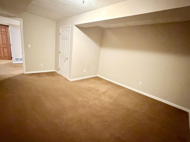 2716 Twelve Oaks Drive, Milton, WI 53563