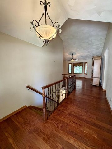 2716 Twelve Oaks Drive, Milton, WI 53563