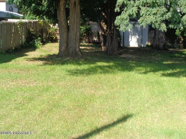 962 Florence Avenue, Schenectady, NY 12303