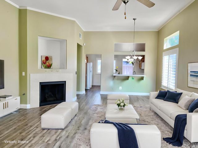 4752 W Fremont, Fresno, CA 93722