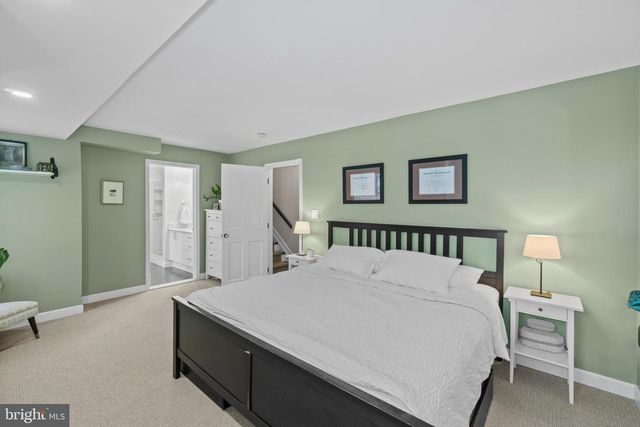 132 W LEE ST, Baltimore, MD 21201