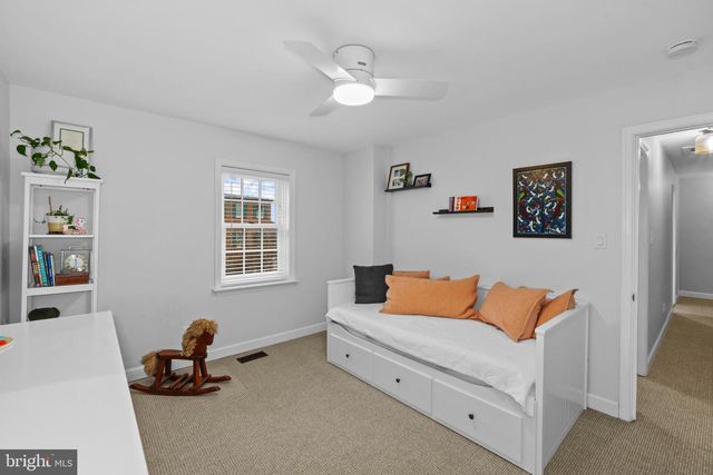 132 W LEE ST, Baltimore, MD 21201