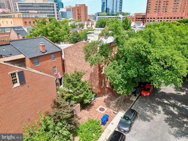 132 W LEE ST, Baltimore, MD 21201