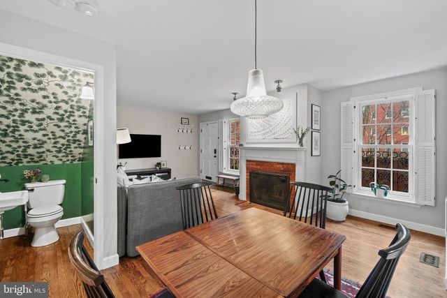 132 W LEE ST, Baltimore, MD 21201