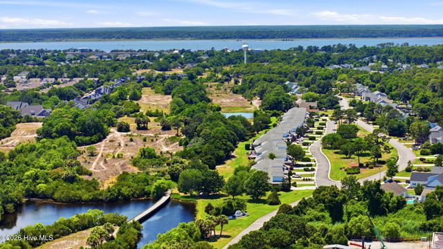 702 Tiara Drive, Wilmington, NC 28412