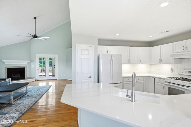 702 Tiara Drive, Wilmington, NC 28412