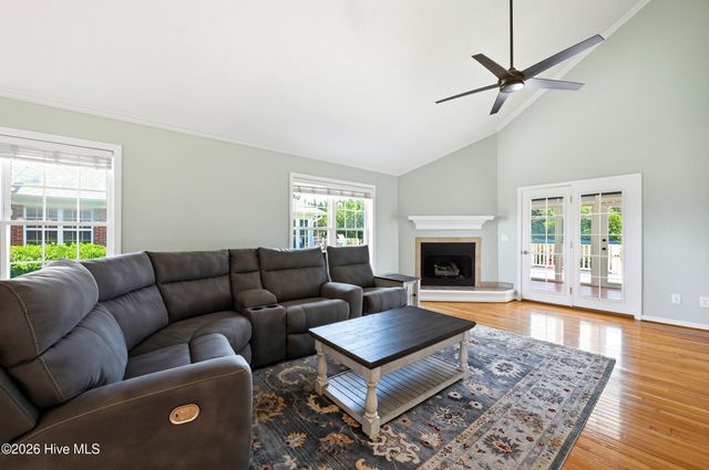 702 Tiara Drive, Wilmington, NC 28412