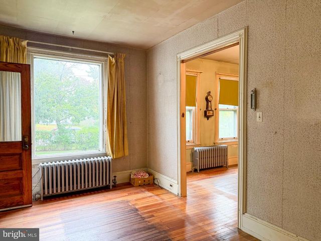 627 EDISON AVE, Philadelphia, PA 19116