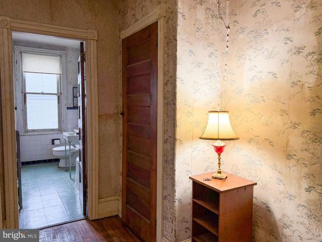 627 EDISON AVE, Philadelphia, PA 19116